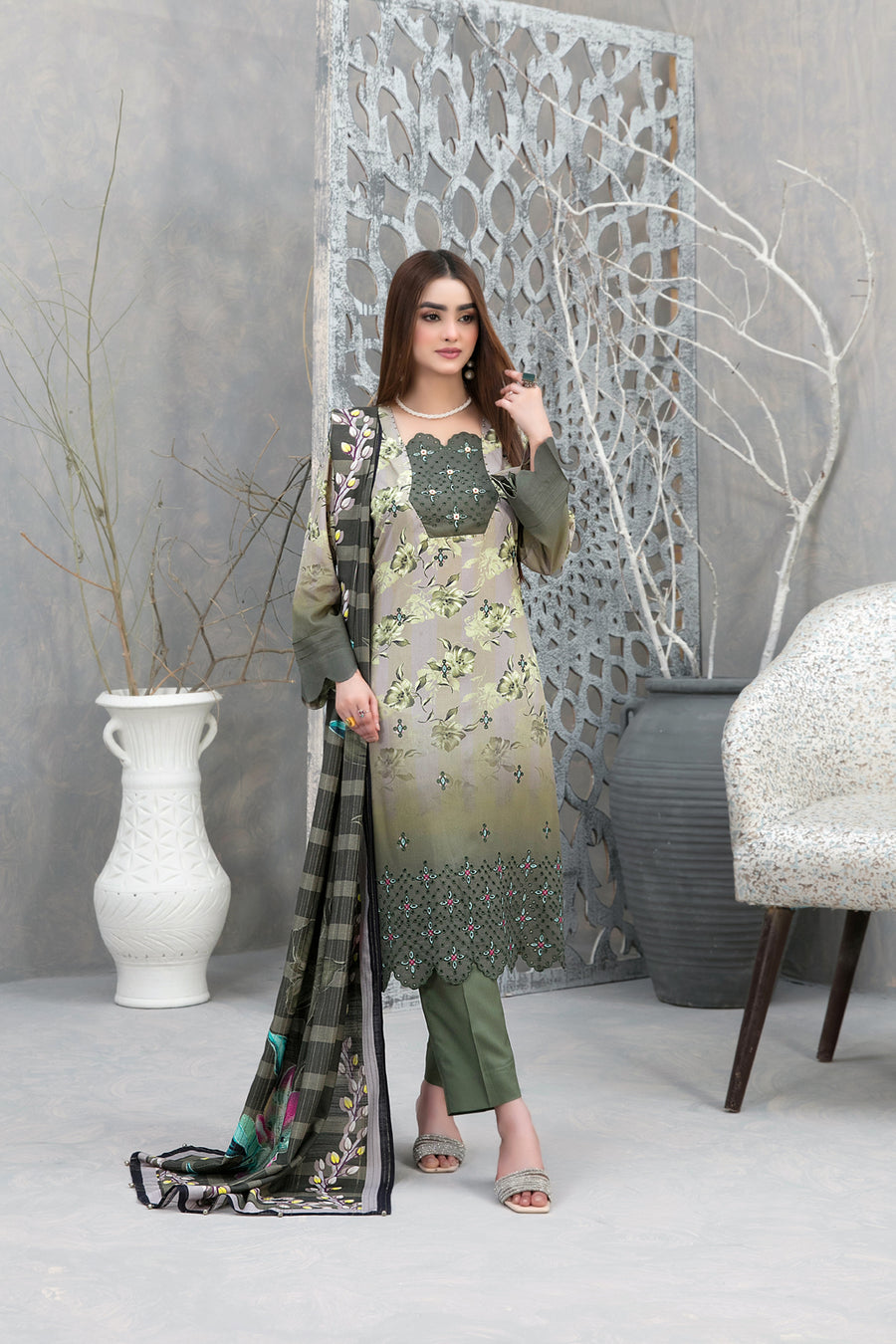 Tawakkal Unstitched Sakeeza Khaddar Print Collection D-1154
