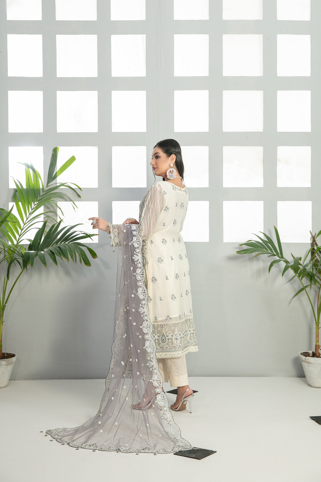 Semi Unstitched Mahaba Collection by Tawakkal D-7661