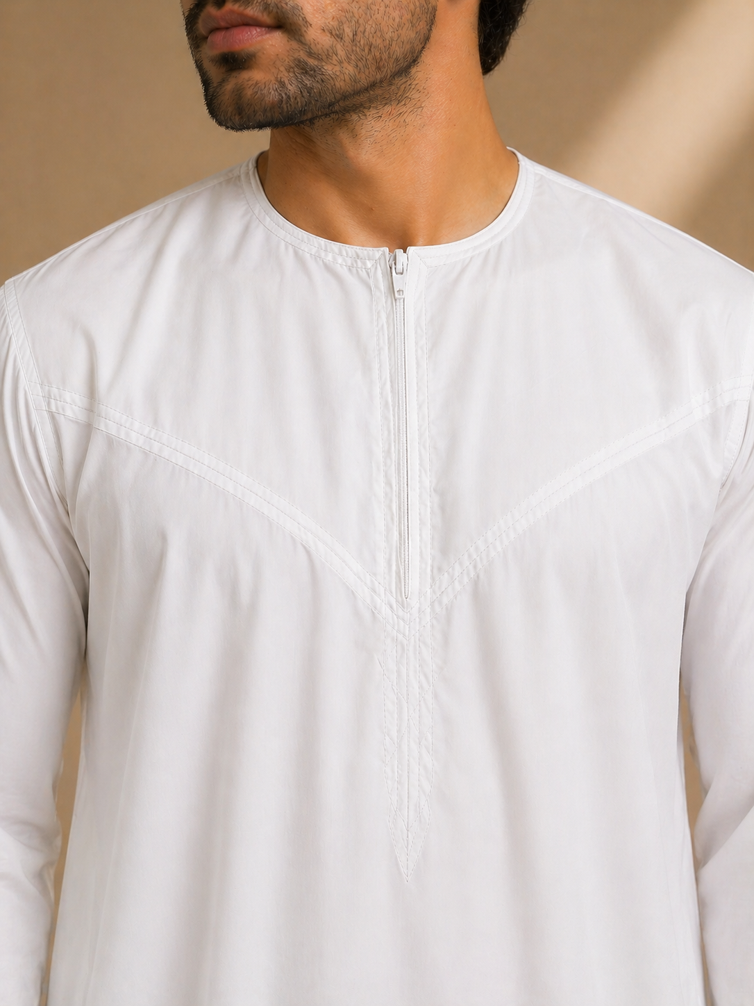 Mens White Jubba Thobe Close Up View