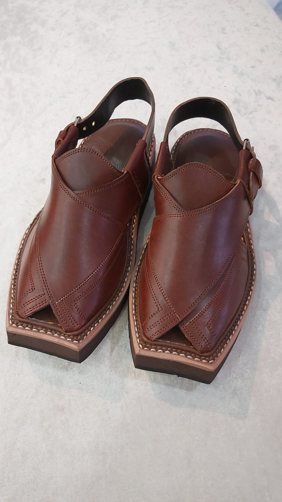 Brown Men's Leather Peshawari Chappal